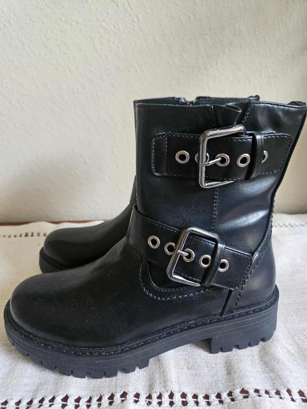 Brand new black ankle booty's with chunky soul